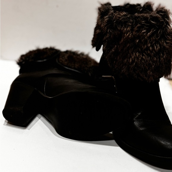 Just fab Fur cuffed Ankle boots. size US 8/IL 6/ EU 38.5 - Picture 3 of 4